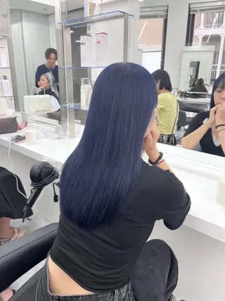 カラー 🩶niina 暗髪韓国系カラー🩶のヘアスタイル