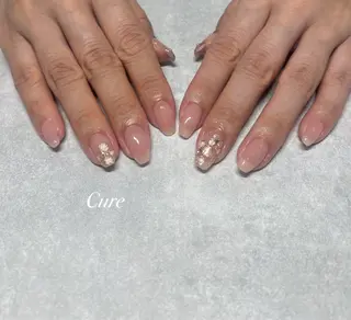ネイル Nail&まつげエクステSalon Cure所属・岡本 奈央子のネイルデザイン