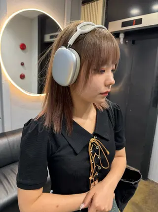 ミディアム カラー dao/ミルクティー /ブラウン/ブロンドのヘアスタイル