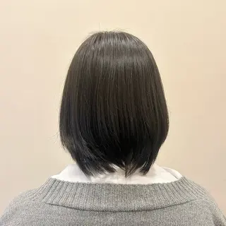ミディアム カラー くわこ ひなたのヘアスタイル