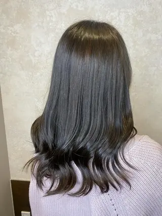 セミロング カラー CIEL天六店 三上春のヘアスタイル