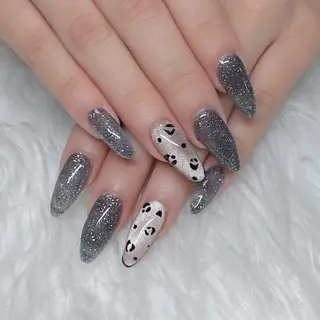 ネイル Momo🍑 【パラジェル取扱店】のネイルデザイン