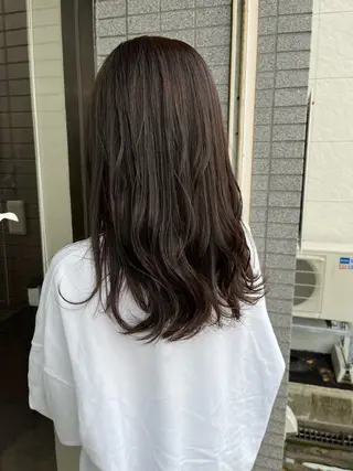 セミロング Un Fleur所属・立野 希沙のヘアスタイル