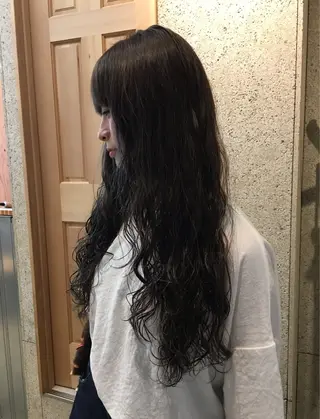 ロング カラー KAAI ㅤのヘアスタイル