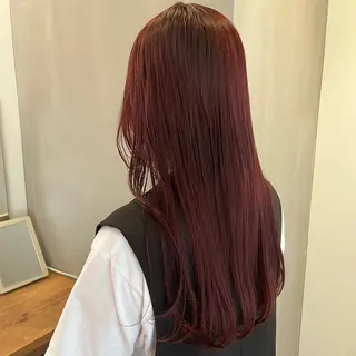 カラー しおり🍬 KOKORO🤍のヘアスタイル