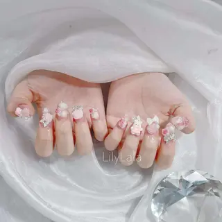 ネイル LilyLala Nailsalonのネイルデザイン