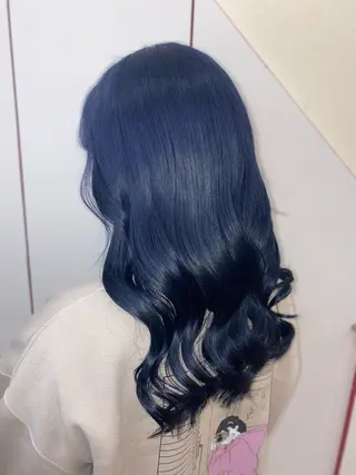 セミロング ゆぴ☾‪/推しカラー /ハイトーンのヘアスタイル