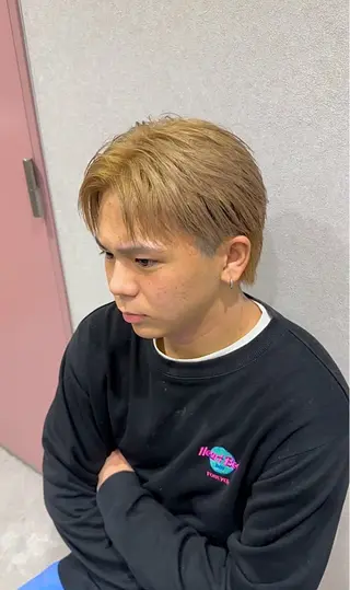 ミディアム カラー ヘアアレンジ メンズ Mens Salon Gray by NYNY所属・Gray by NYNYのヘアスタイル