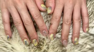 ネイル nailroom HARU.のネイルデザイン