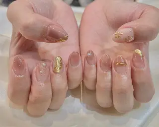 ネイル 友田 晴香のネイルデザイン