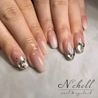 ネイル Nailist Aoiのネイルデザイン