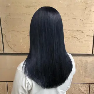 セミロング 🦄艶カラー×韓国 NANA💎🐬のヘアスタイル