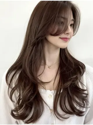 セミロング 髪質改善🇰🇷 レイヤーカット/梅田のヘアスタイル