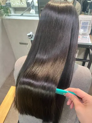 ロング カラー 艶ハイトーン/ 輝保🤍✨のヘアスタイル