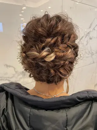 ロング ヘアアレンジ 岡村 真子のヘアスタイル