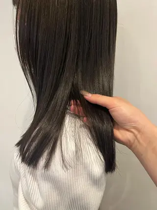 ミディアム フクシママユ / 柔らかカラーのヘアスタイル