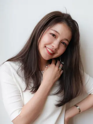 セミロング カラー パーマ VIVIE【ヴィヴィ】所属・髪質改善/韓国風 レイヤー/田村祐樹のヘアスタイル