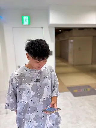 ショート パーマ メンズ 大人っぽベージュ🤍 当日予約◎ヒロトのヘアスタイル