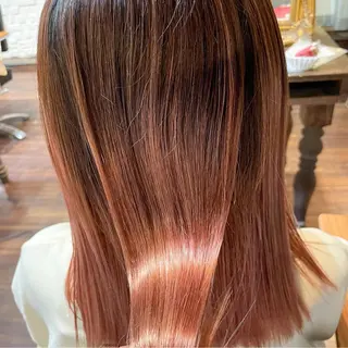 ミディアム Michel by chainon    ミッシェルバイシェノン所属・美髪職人/傷ませない カラー/橋本拓弥のヘアスタイル