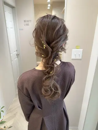 ロング カラー ヘアアレンジ autre所属・大久保 ひでなりのヘアスタイル