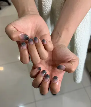 ネイル Blue Reef 四谷三丁目所属・たかの はづきのネイルデザイン