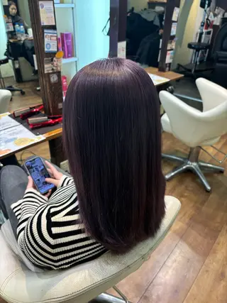 ミディアム 佐藤 琴海のヘアスタイル