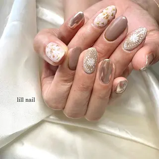 ミディアム pllia beautyのネイルデザイン