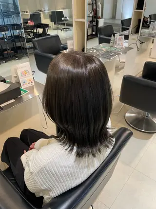 ショート カラー Gran addict所属・狗巻彩羽 (イヌマキイロハ)のヘアスタイル