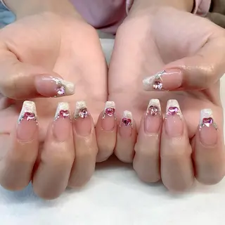 ネイル 💎🐰 saki. m 🐰💎のネイルデザイン