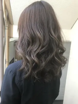 ミディアム カラー 💎髪質改善💎 デザイナーshinのヘアスタイル