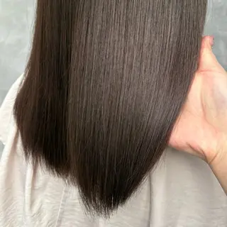 セミロング カラー 森口 華奈のヘアスタイル