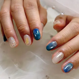 ネイル EmaNail天満橋店所属・EmaNail Risaのネイルデザイン