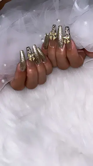 ネイル 高草木 桃香のネイルデザイン