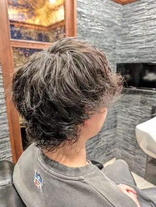 ミディアム HIRO GINZA 上野店所属・ヒロ銀座上野店 柴田佳祐のヘアスタイル