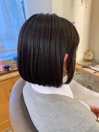 ショート 切りっぱなしボブ ソノキユウカのヘアスタイル