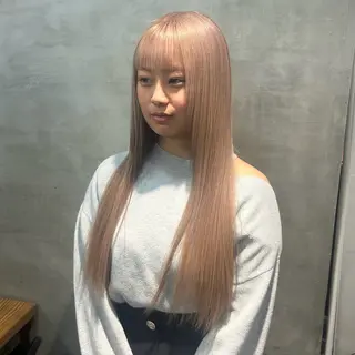 ロング カラー ✨うる艶/ブリーチ✨ 𝓡𝒖𝓷𝐚💋のヘアスタイル