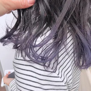 ミディアム カラー 古屋 花織のヘアスタイル