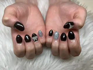 ネイル SOARE🤍 🤍のネイルデザイン