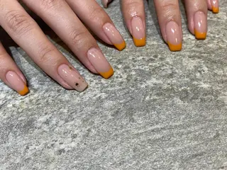 ネイル 【やり放題専門店】 スカルプ&長さ出しのネイルデザイン