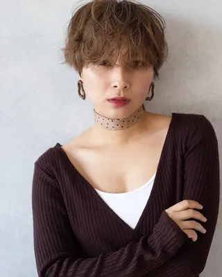 ショート 若山 敦のヘアスタイル