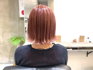 ショート カラー 鈴木 美紅のヘアスタイル