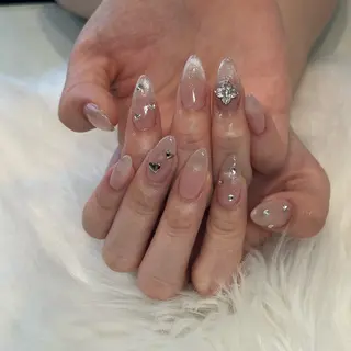 ネイル Allure 桑田麻南のネイルデザイン