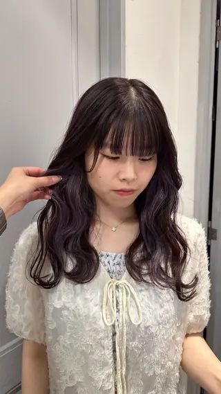 ミディアム カラー Lomalia Rukaのヘアスタイル