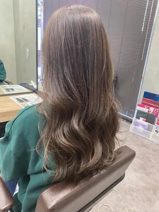 ロング カラー 🕶️佐藤 海李🐏のヘアスタイル