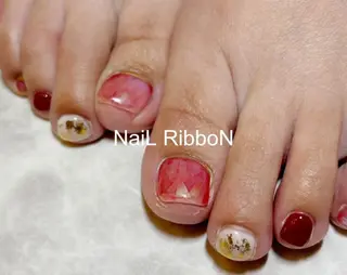 ネイル ネイルリボン 受付スタッフのマツエク・マツパデザイン