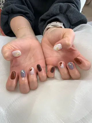 ネイル 自宅サロン鎌倉 KORONのネイルデザイン