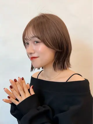 ミディアム カラー ヘアアレンジ 🌱ボブ/レイヤー/ ベージュ/あやみ✨のヘアスタイル