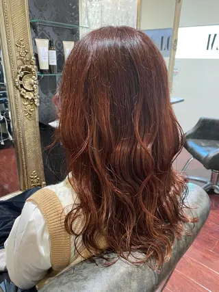 ロング カラー LOREM Miyuのヘアスタイル