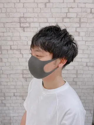 ショート ヘアアレンジ メンズ ブリーチなし艶カラー 東家のヘアスタイル