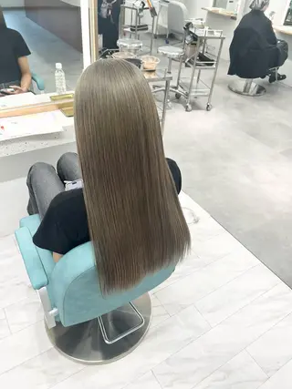 カラー 藤川 克己のヘアスタイル